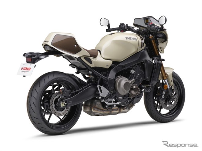 ヤマハ『XSR900』のネオレトロ感をさらにアップ！限定新色「アイボリー