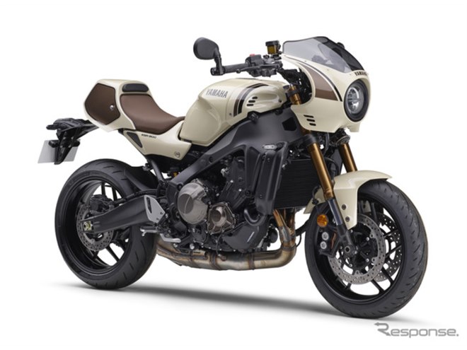 ヤマハ『XSR900』のネオレトロ感をさらにアップ！限定新色「アイボリー