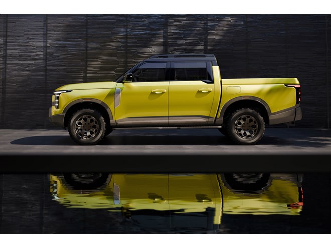 プラグインハイブリッドを採用した日産の電動ピックアップトラック