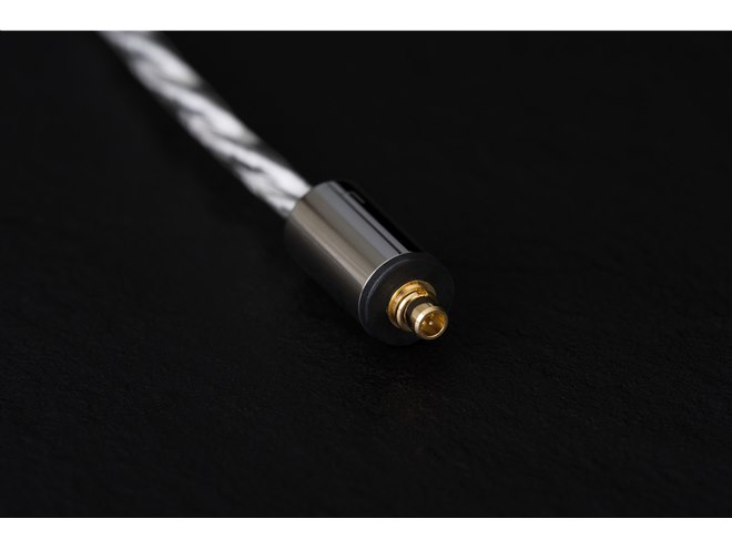 美品 final A10000 final、トゥルーダイヤモンド振動板を搭載した新フラッグシップ