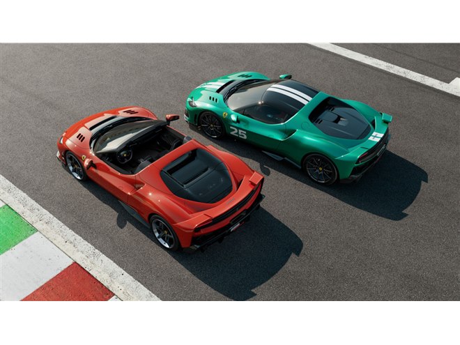 フェラーリが「296スペチアーレ」「296スペチアーレA」を世界初公開