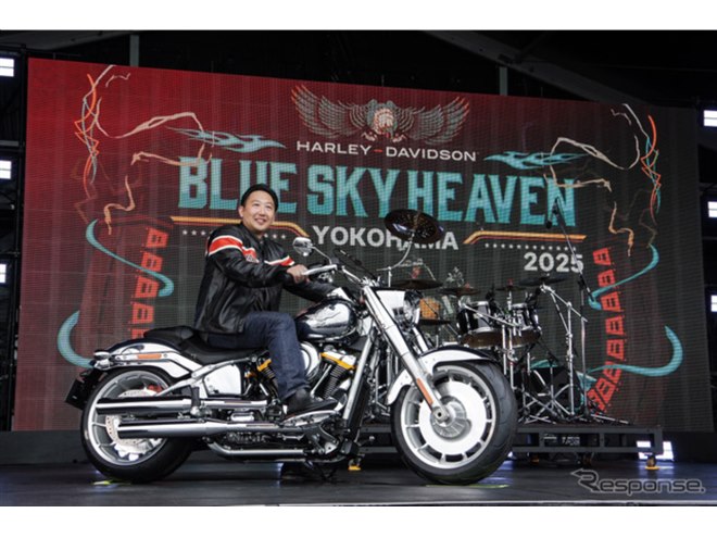 ターミネーター2』のあのハーレーが最新仕様で復刻！ 鏡面仕上げの