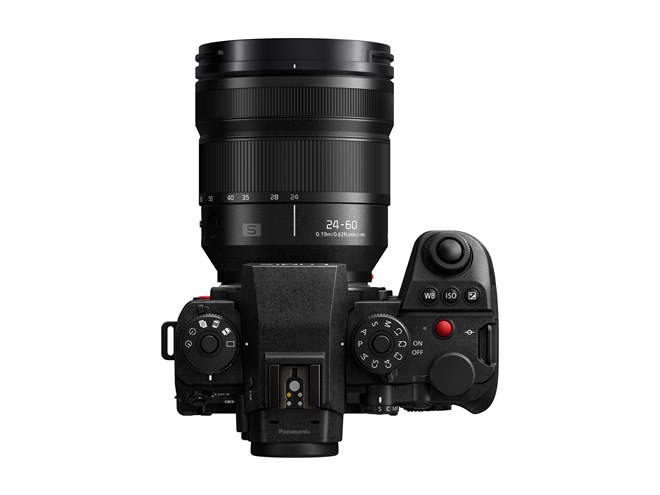 【31日まで掲載！極美品】Lマウント　LUMIX S 24-60mm F2.8 パナソニックがLUMIX S 24-60mm F2.8 標準ズームレンズ（L
