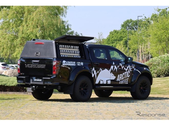 いすゞのピックアップトラック『D-MAX』が移動式コーヒーショップに