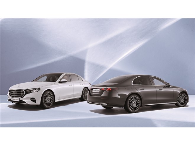 メルセデス・ベンツEクラス」にクラシカルな装いの限定車が登場