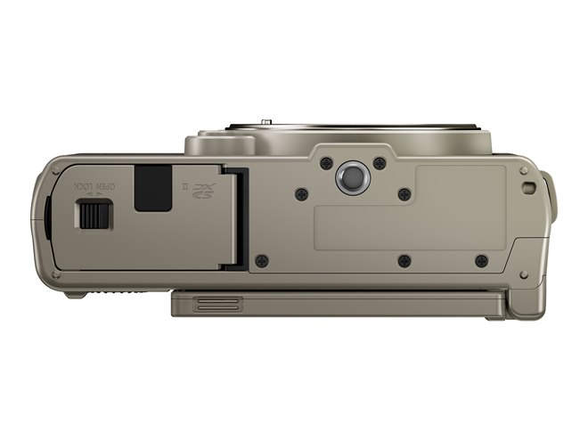 【専用】LUMIX　S9 新色チタンゴールド　数回使用　レンズ付き パナソニック、「LUMIX S9」の広角ズームレンズキットに新色