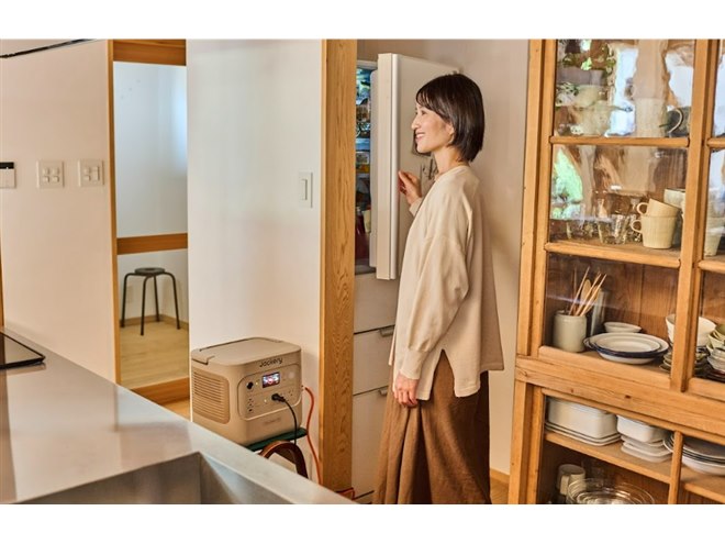 Jackery、大容量ポータブル電源「2000 New」に新色サンド