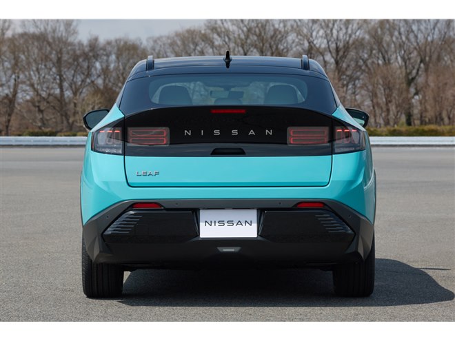 日産が新型EVの3代目「リーフ」を発表 600kmを超える航続距離を実現