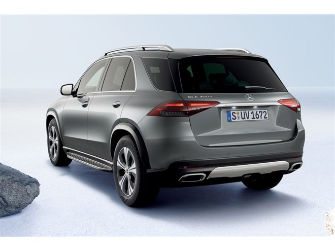 メルセデスが「GLE300d」を値下げし新グレード「GLEコア」を新設定