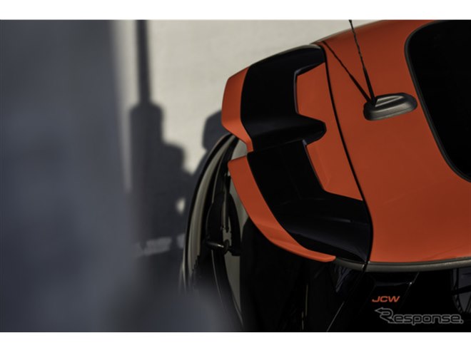 MINI クーパー 新型、JCWアクセサリーの新ラインナップ発表 - 価格.com