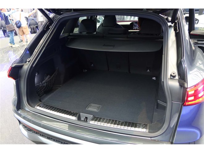 アウディが新型「Q5」「Q5スポーツバック」を発売 導入記念の限定