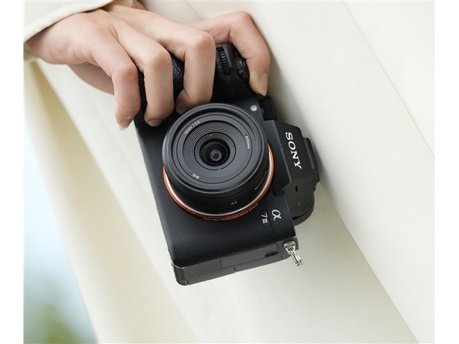 七工匠　単焦点レンズ　マニュアルフォーカス Amazon.co.jp: 7artisans 単焦点レンズ 25mm F1.8 Zマウント
