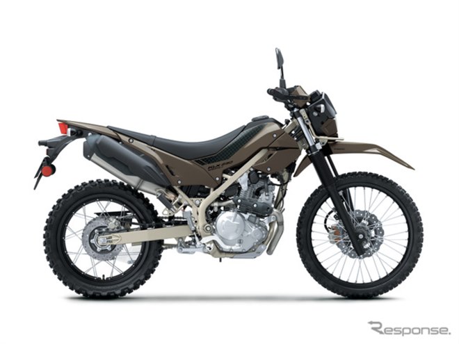 人気の“シェルパ”に新たな選択肢、足つき性を向上したカワサキ『KLX230