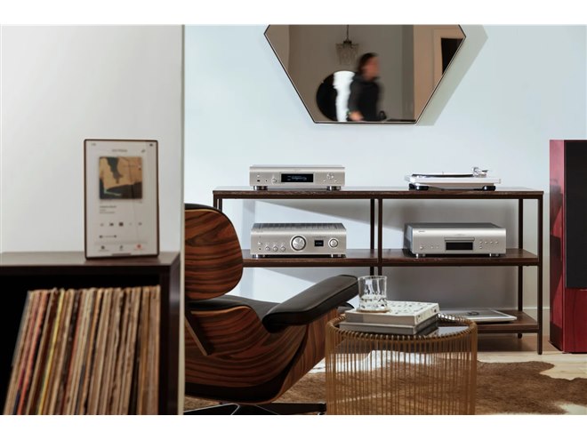 �u�f�m���v�u�����h��HEOS Built-in���i