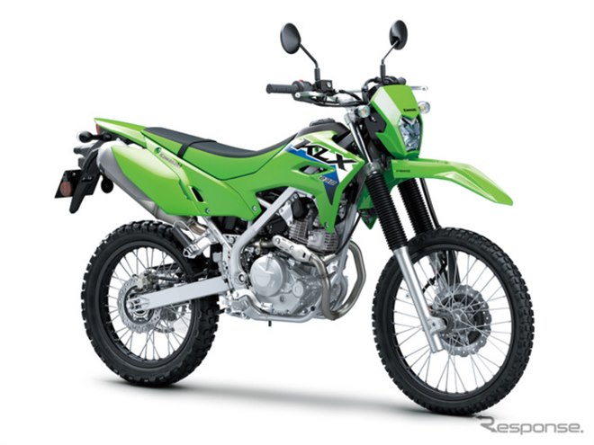 カワサキの定番オフ車『KLX230』が2026年モデルに、目玉は新カラー カワサキの定番オフ車『KLX230』が2026年モデルに、目玉は新カラー