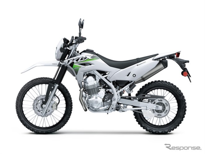 カワサキの定番オフ車『KLX230』が2026年モデルに、目玉は新カラー