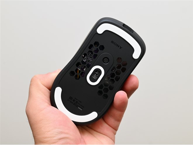 ソニー、INZONE初のゲーミングマウス「INZONE Mouse-A」 2種類の