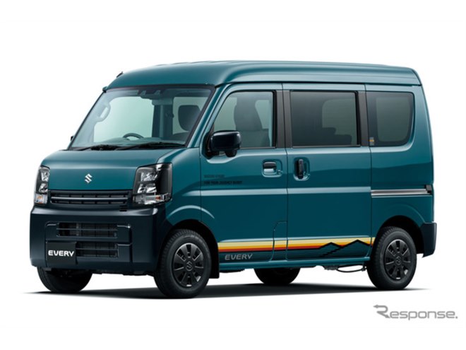 遊べる『エブリイ』登場！ ブラックバンパー＆専用デカールの「J