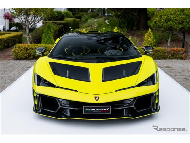 ランボルギーニ、世界29台限定の新型『フェノメノ』登場に大興奮