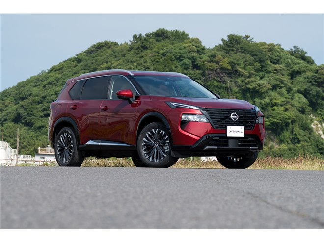 日産が「エクストレイル」をマイナーチェンジ “タフギア”を強調した新