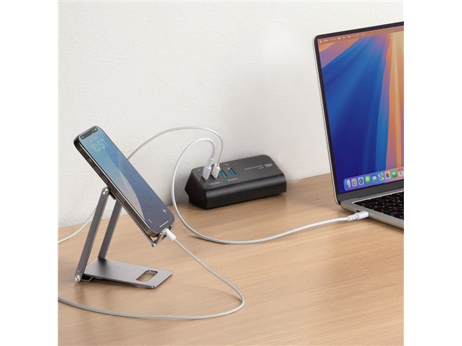 サンワ、ノートPCを充電できるUSB PD最大出力65Wのクランプ式USB充電器
