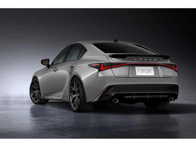 レクサスIS」の大幅改良モデルが登場 2026年より順次導入を予定 - 価格.com