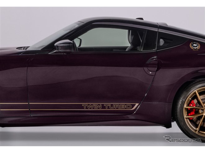 超希少 激レア:フェアレディ:エンジンなど精密に再現:全長約18cm hqdefault.jpg