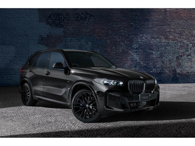 BMWがブラックで仕上げた「X5」の限定車「エディションシャドー」を