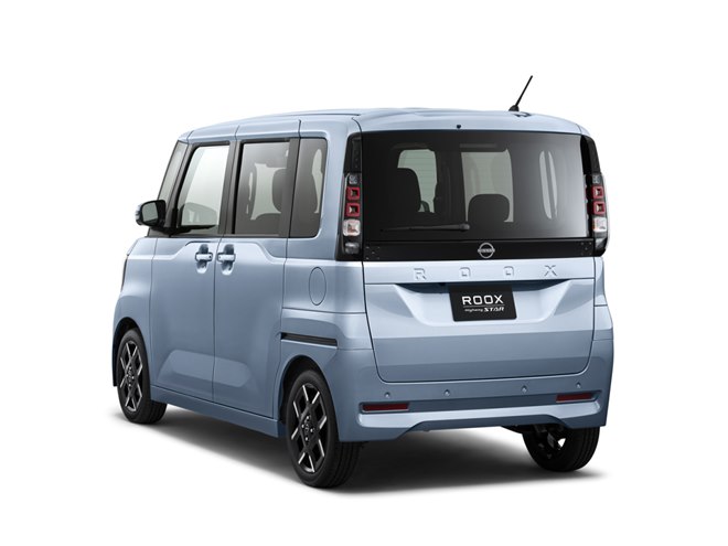 日産が新型「ルークス」のラインナップと価格を発表 販売は今秋