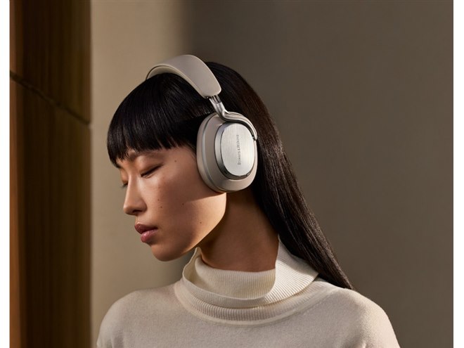 B&W、ノイキャンヘッドホンの新フラッグシップモデル「Px8 S2」 - 価格.com