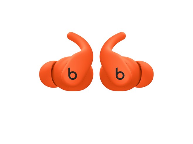 Beats、ウィングチップの改良でフィット感が向上した「Powerbeats Fit