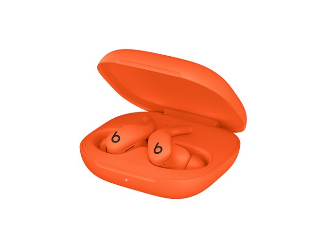 Beats、ウィングチップの改良でフィット感が向上した「Powerbeats Fit