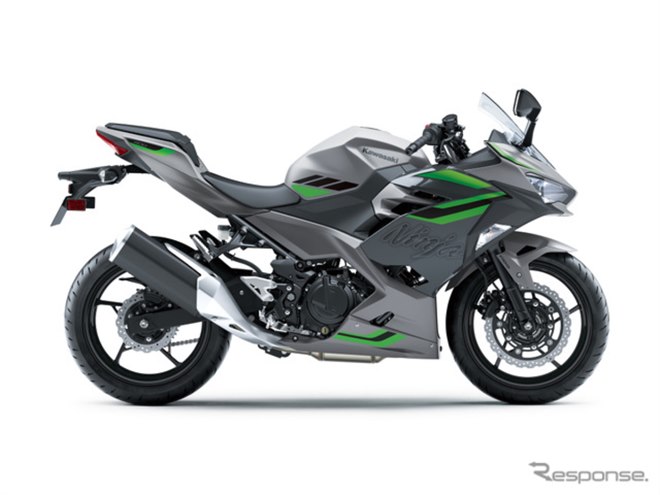 カワサキ『Ninja 400』2026年モデル発表、新色2色で11月発売、価格は81