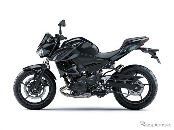 軽さと力強さを併せ持つ本格スーパーネイキッド、カワサキ『Z250』に新