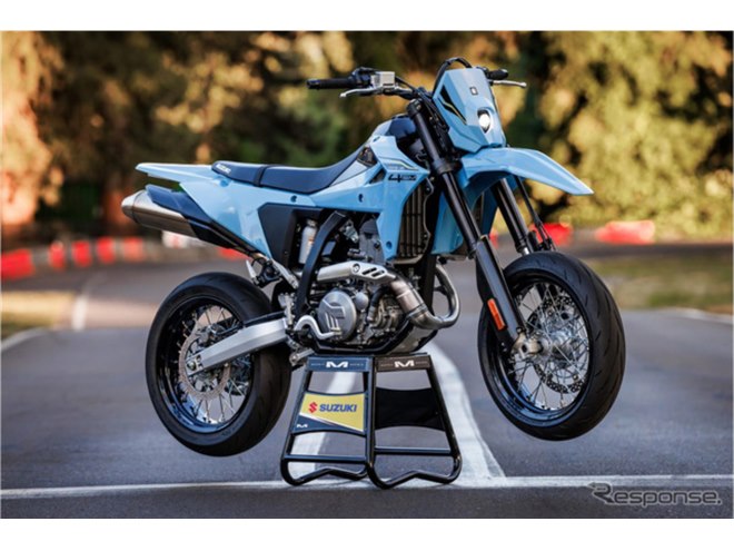スズキの新型「DR-Z」がついに発売！ 400ccで約120万円は「高い