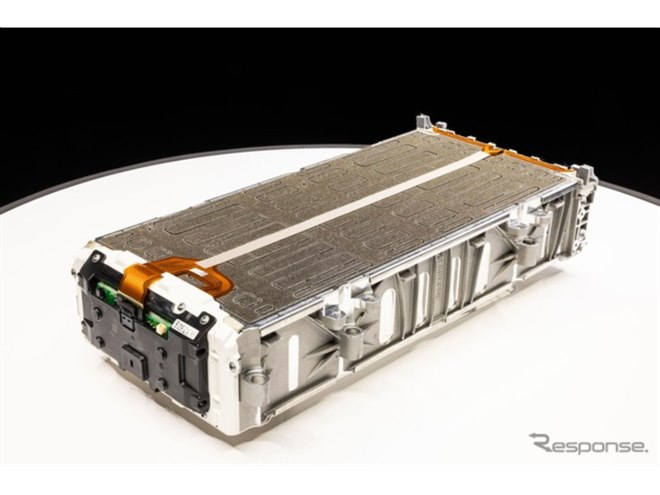 フェラーリ初のEVの車台公開、4個のモーターで4輪を駆動…2026年