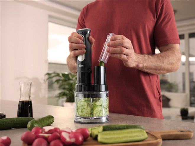 ブラウン、25段階スピード調節可能な「マルチクイック 5 Pro ハンド