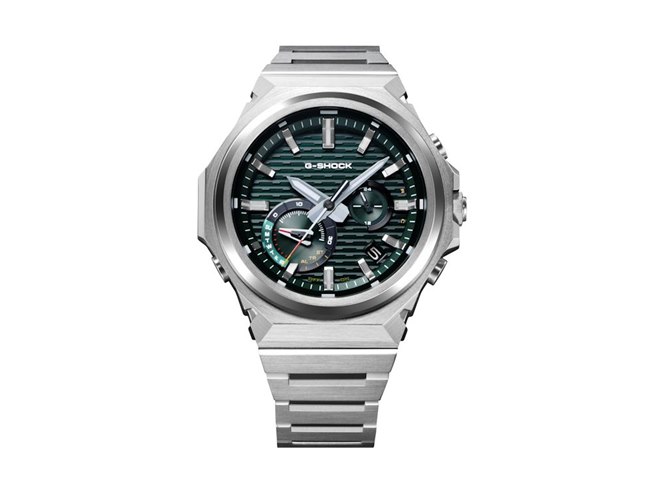 カシオ、メタルの美しさをミニマルデザインで表現した耐衝撃ウォッチ