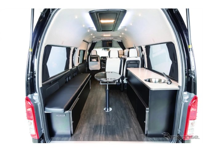 ハイエースのカスタムキャンピングカー、ジェイクラブ「LEGANCE」が