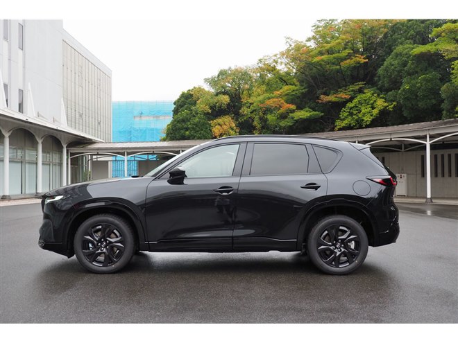 新型「マツダCX-5」登場 実車の一般公開は世界初【ジャパンモビリティ