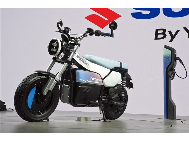 スズキが新型軽BEVや電動レジャーバイクのコンセプトモデルを出展