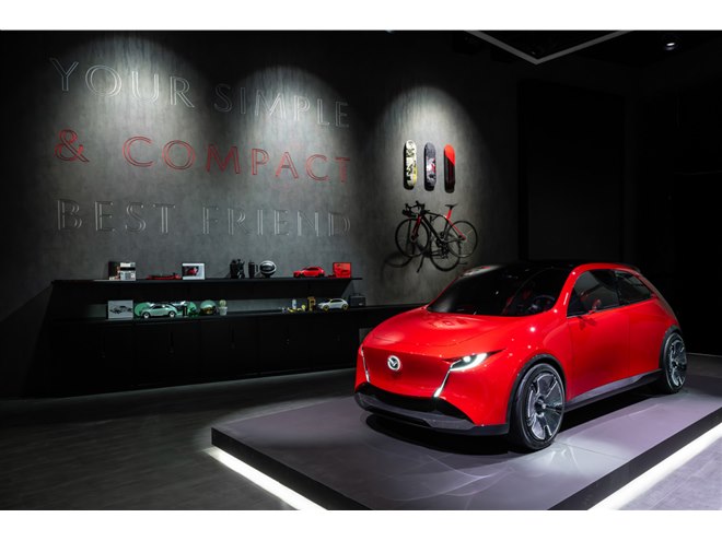 マツダが「ビジョンXクーペ」「ビジョンXコンパクト」と新型「CX-5」を