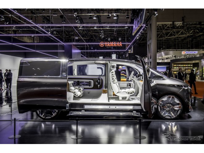 超絶激レア台　メルヘンクエスト実機　送料無料 ライバルはアルファード？ メルセデスベンツの最高級ミニバンが日本初