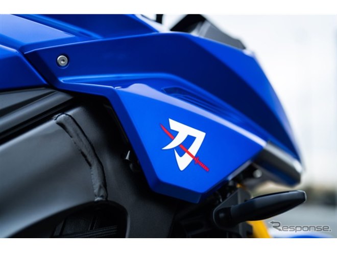 スズキ『カタナ』価格改定で168万3000円に、11月11日発売 - 価格.com