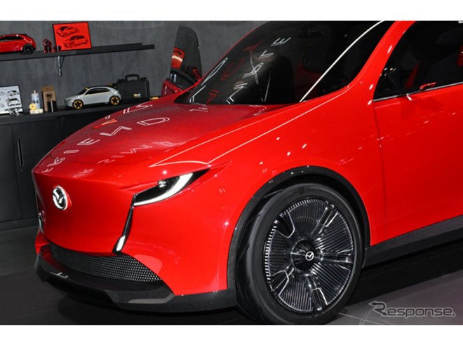 マツダ2よりも小さい！『VISION X-COMPACT』は次世代コンパクトクロス