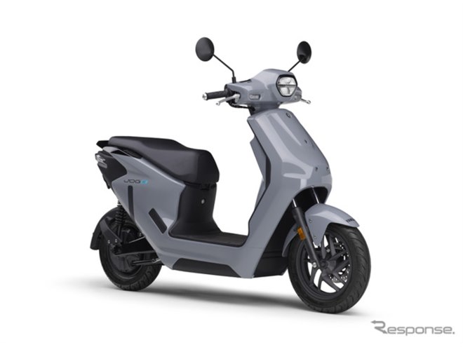 ヤマハの原付「ジョグ」が新型電動スクーターに変身！ ホンダの交換式 