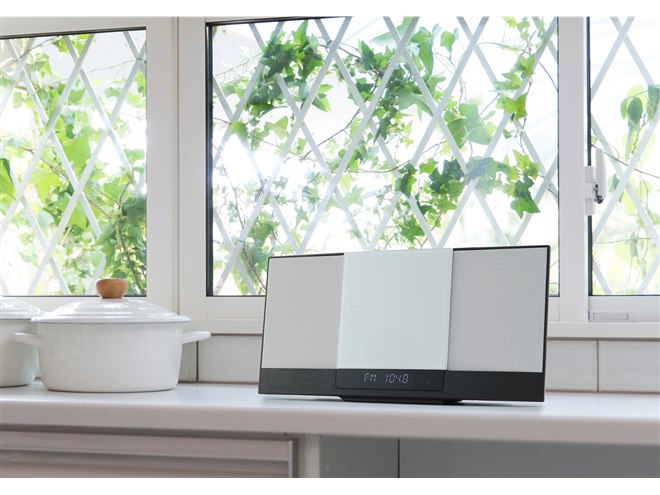 東芝、CD/USBメモリー/FMも再生できるBluetooth対応ミニコンポ「AX