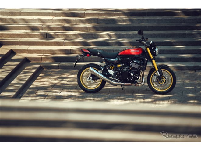 火の玉グラフィック採用！ アライとカワサキがコラボ、『Z900RS SE
