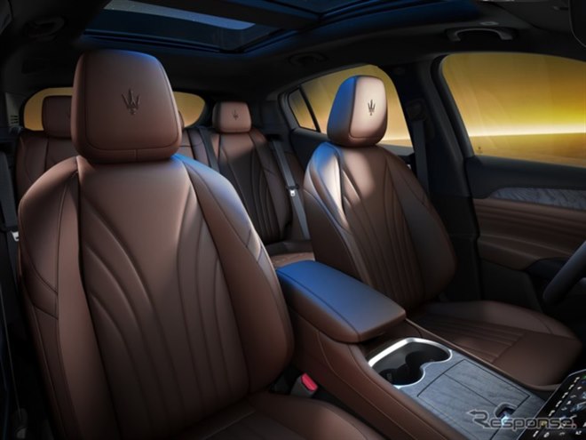 マセラティのSUV『グレカーレ』、特別な「ルミナ・ブルー」発表