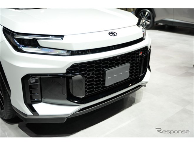 【GRスポーツ】新型RAV4　GRスポーツ　ブラック×プラチナホワイト 新型RAV4最新情報】PHEVが登場！ZグレードとGRスポーツグレード